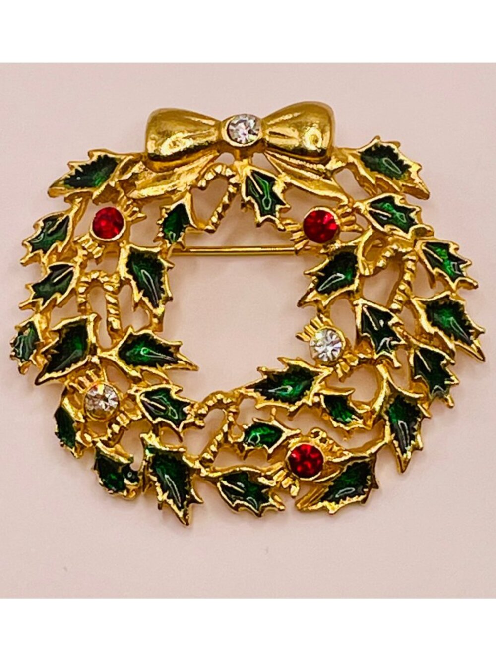 Vintage Van Dell Gold-Tone Holiday Wreath Brooch Green Enamel & Rhinestones -80B